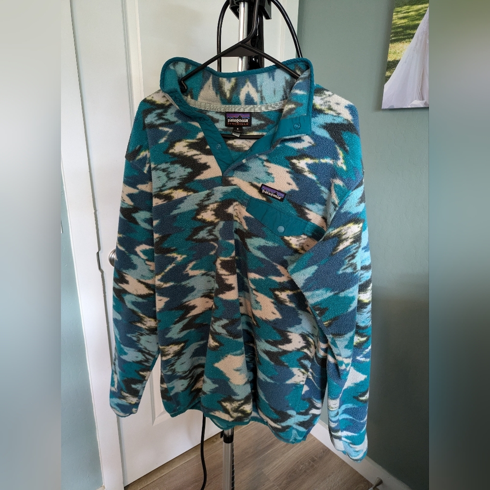 Women’s Patagonia Synchilla Fleece Trout Tales Elwha Blue Snap-T Pocket Size XL